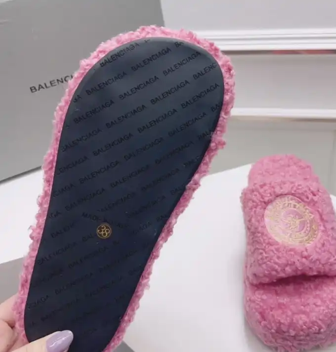 hype Balenciaga Slippers