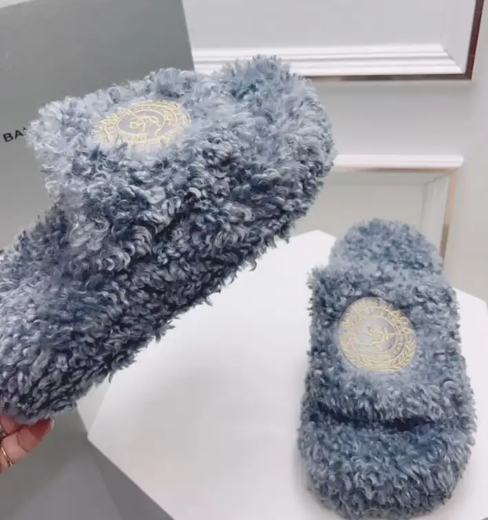 hype Balenciaga Slippers