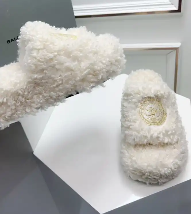 hype Balenciaga Slippers