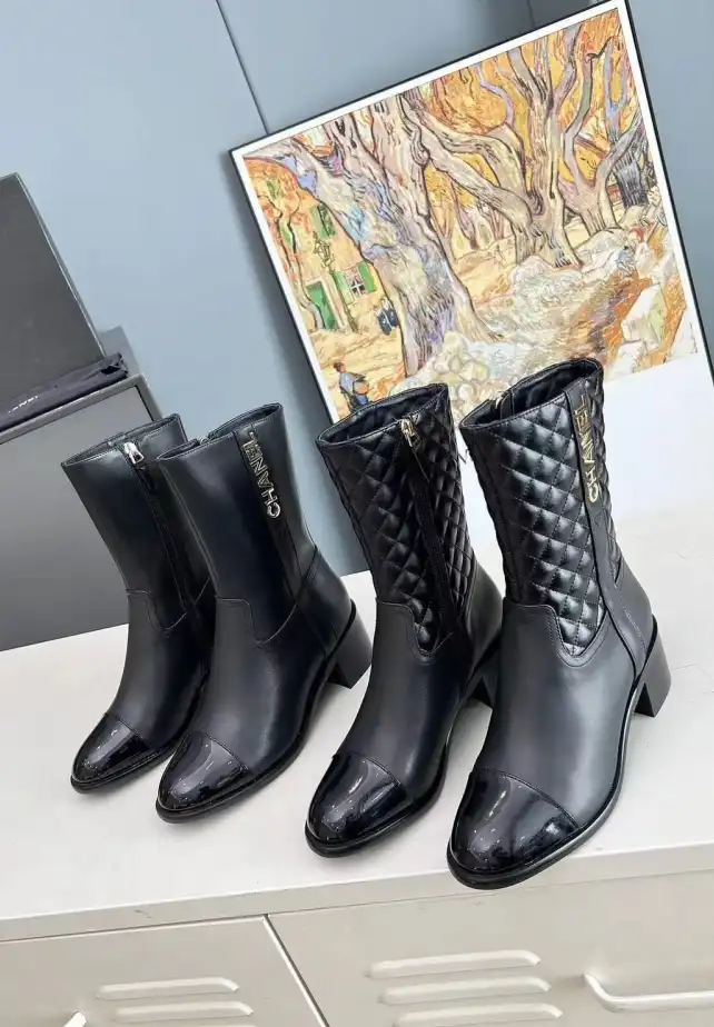 hype Chanel Boots