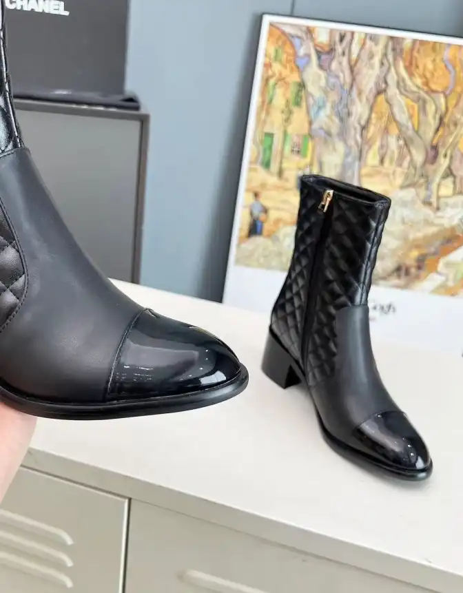 hype Chanel Boots