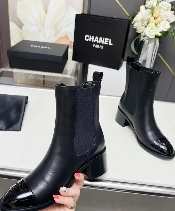 hype Chanel Boots