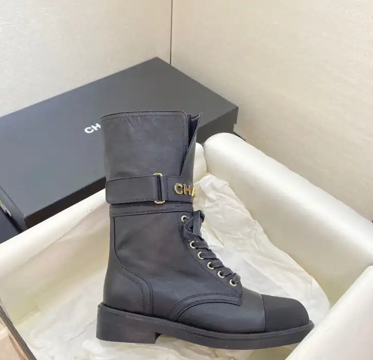 hype Chanel Boots