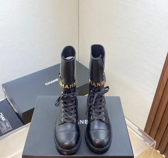 hype Chanel Boots