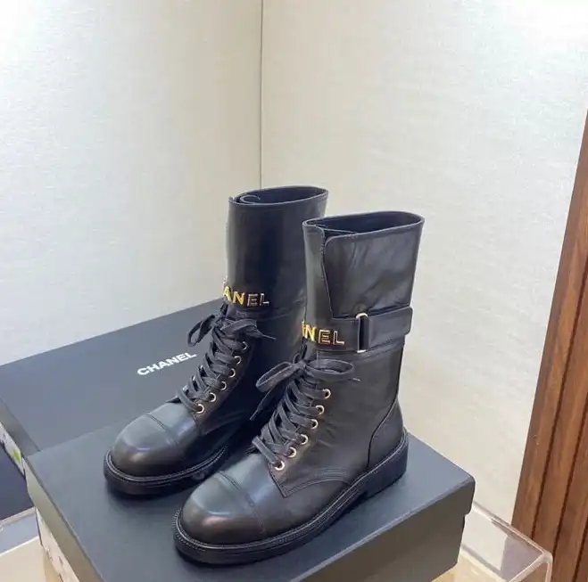 hype Chanel Boots