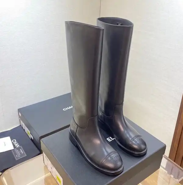 hype Chanel Boots