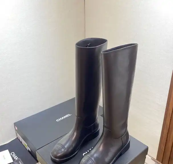 hype Chanel Boots