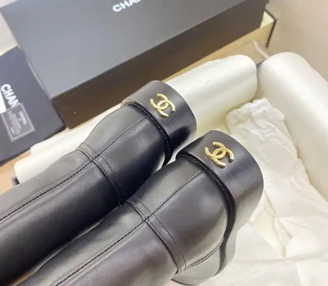 hype Chanel Boots