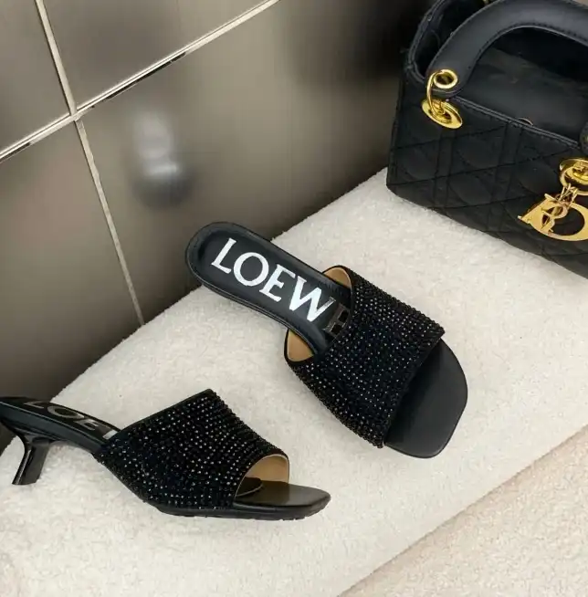 hype Loewe Slippers