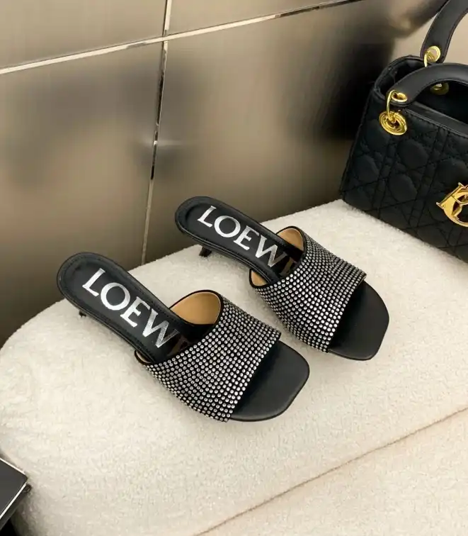 hype Loewe Slippers