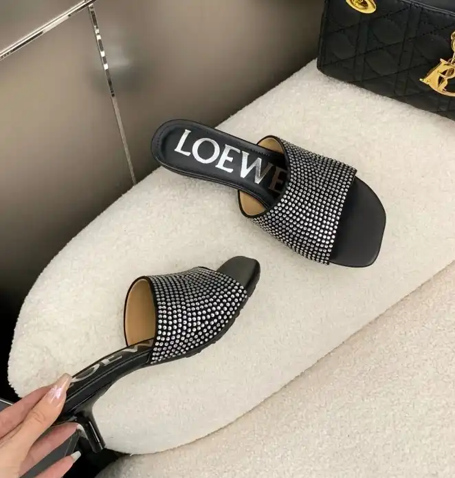 hype Loewe Slippers