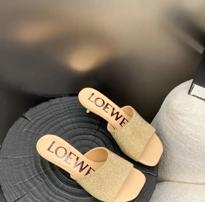 hype Loewe Slippers