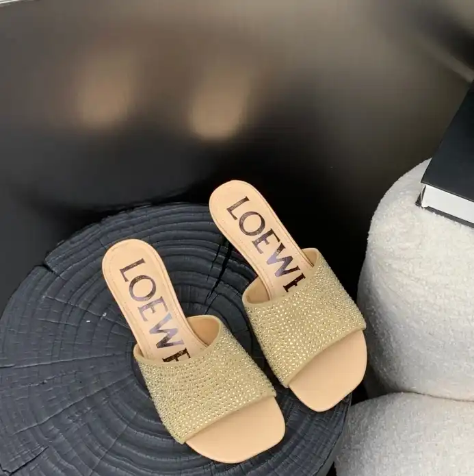 hype Loewe Slippers