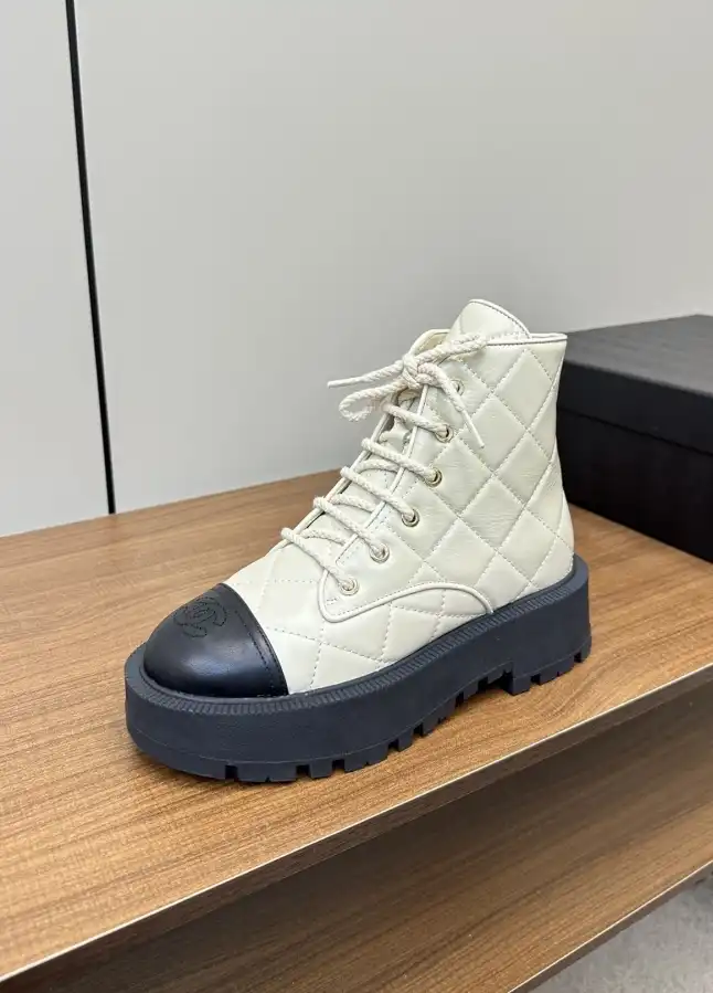 hype Chanel Boots