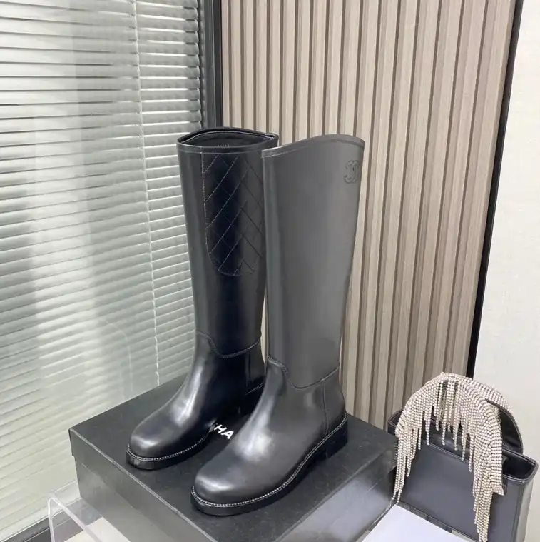 hype Chanel Boots