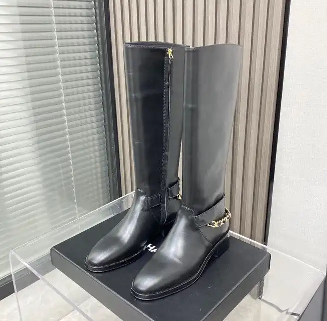 hype Chanel Boots