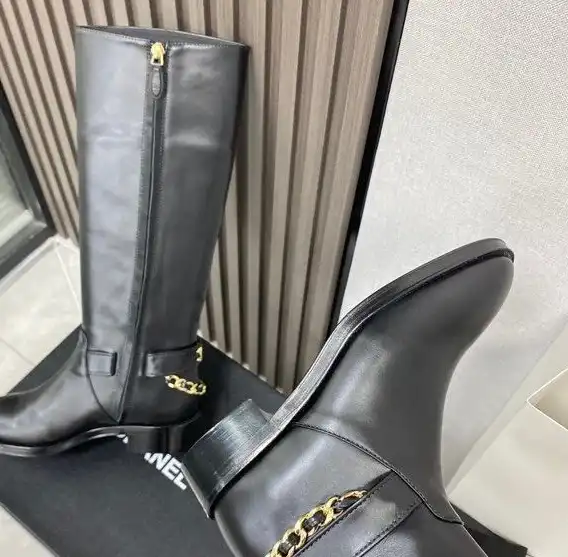 hype Chanel Boots