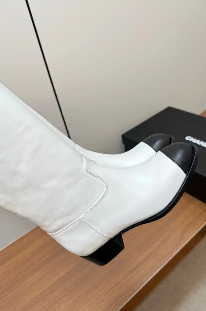 hype Chanel Boots