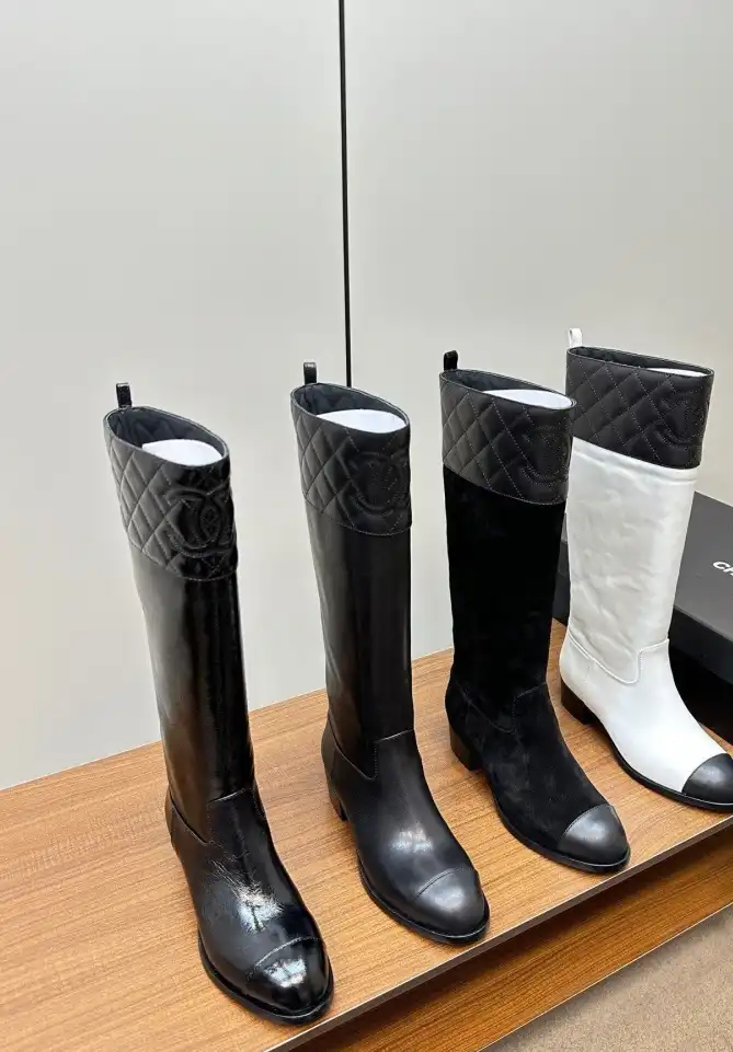 hype Chanel Boots