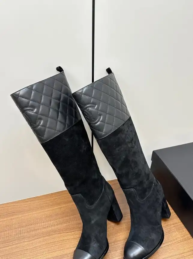 hype Chanel Boots