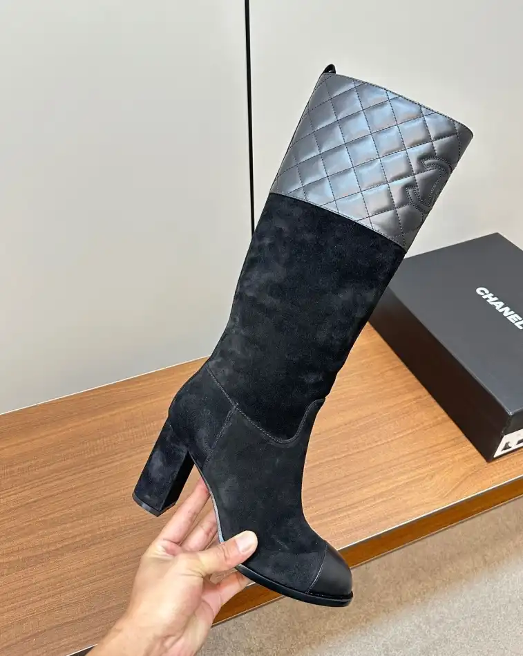 hype Chanel Boots