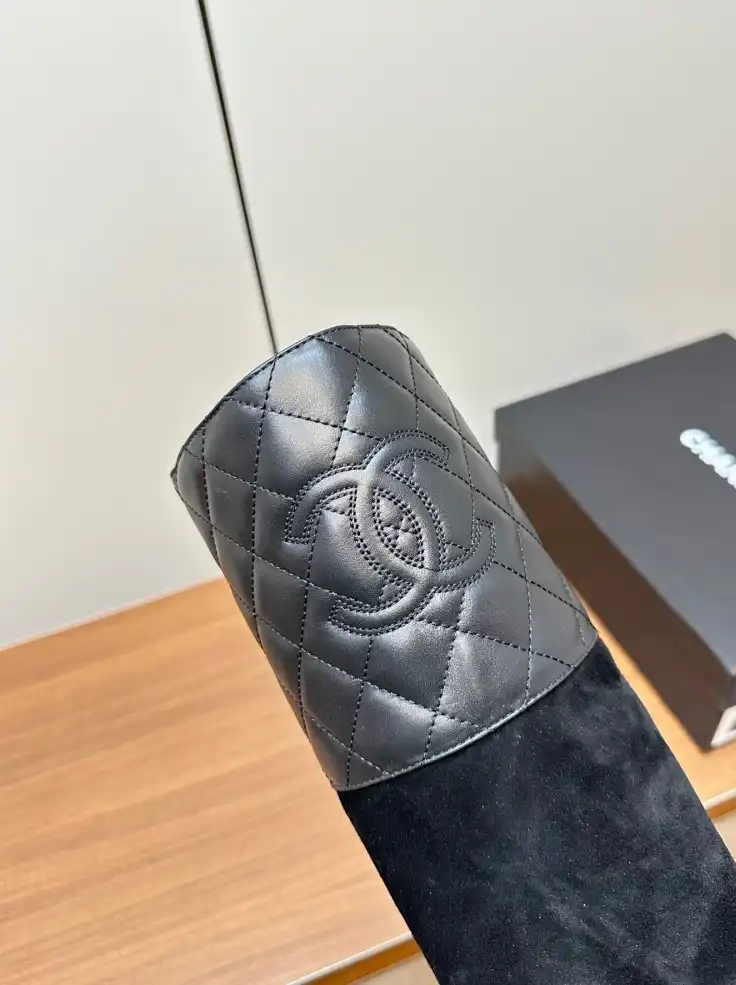 hype Chanel Boots