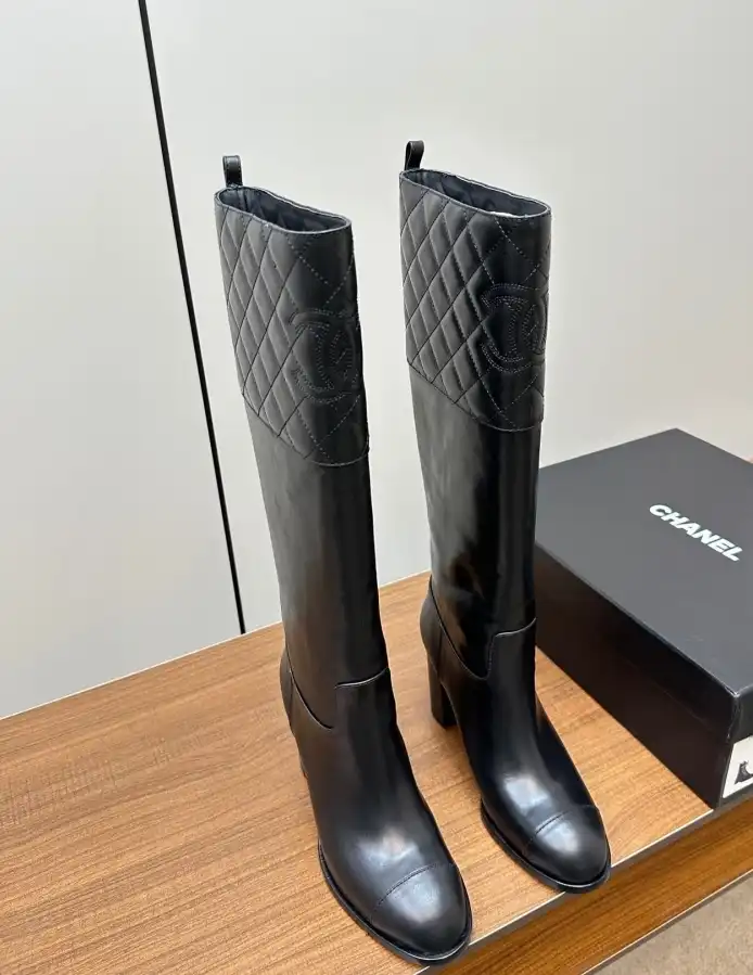 hype Chanel Boots