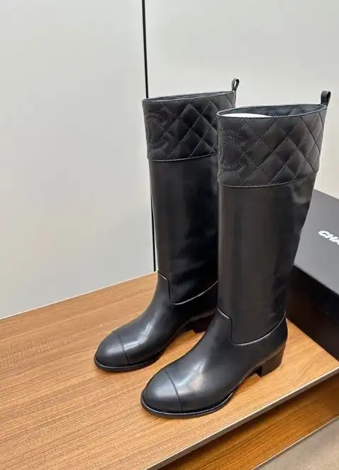 hype Chanel Boots