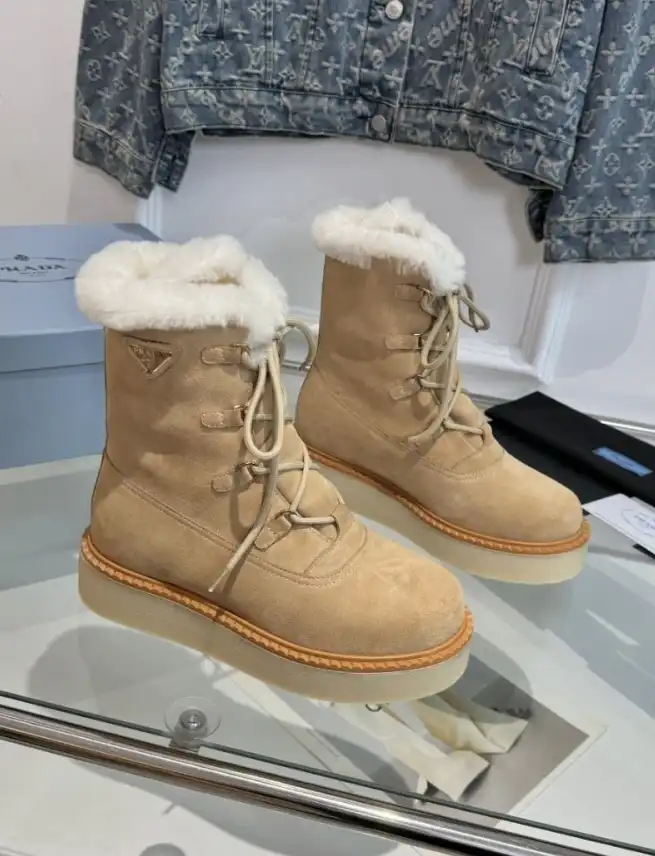 hype Prada Boots