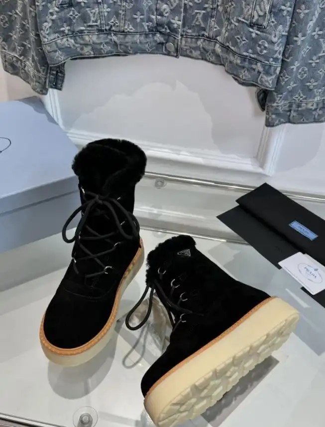 hype Prada Boots