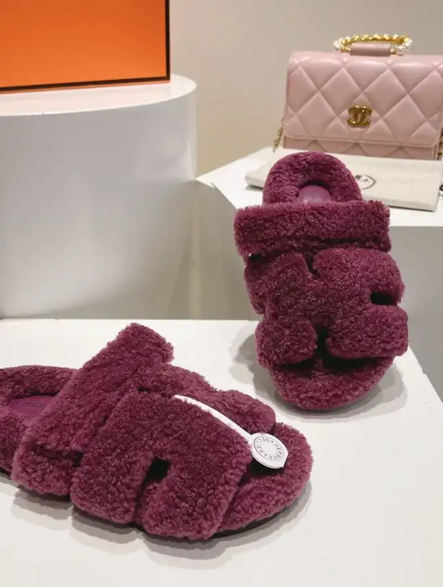 hype Hermes Slippers