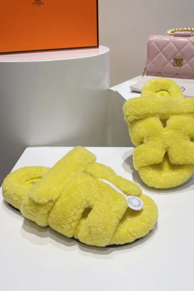 hype Hermes Slippers