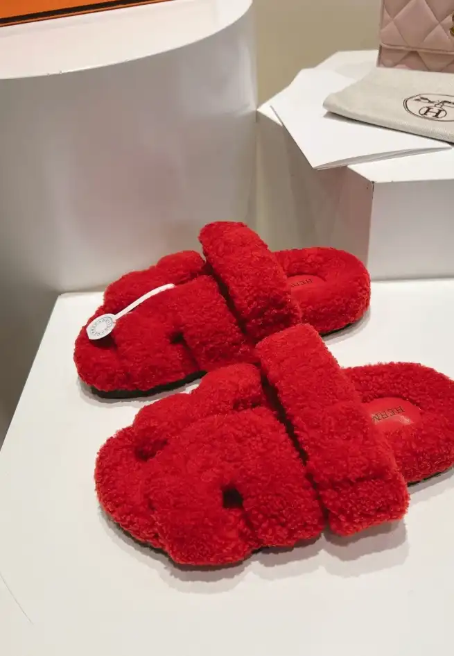 hype Hermes Slippers