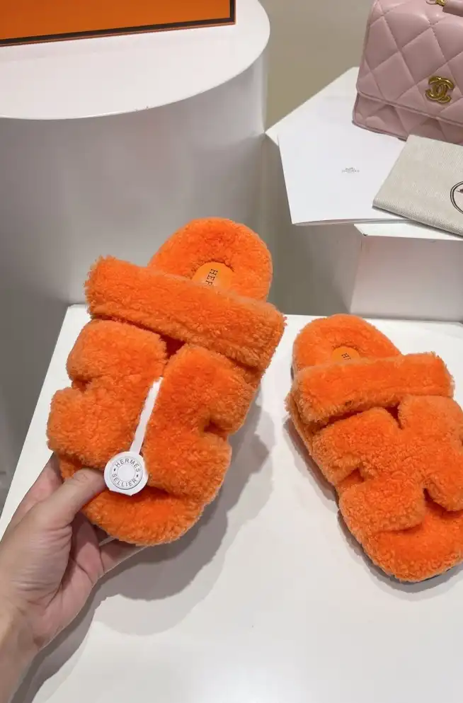 hype Hermes Slippers