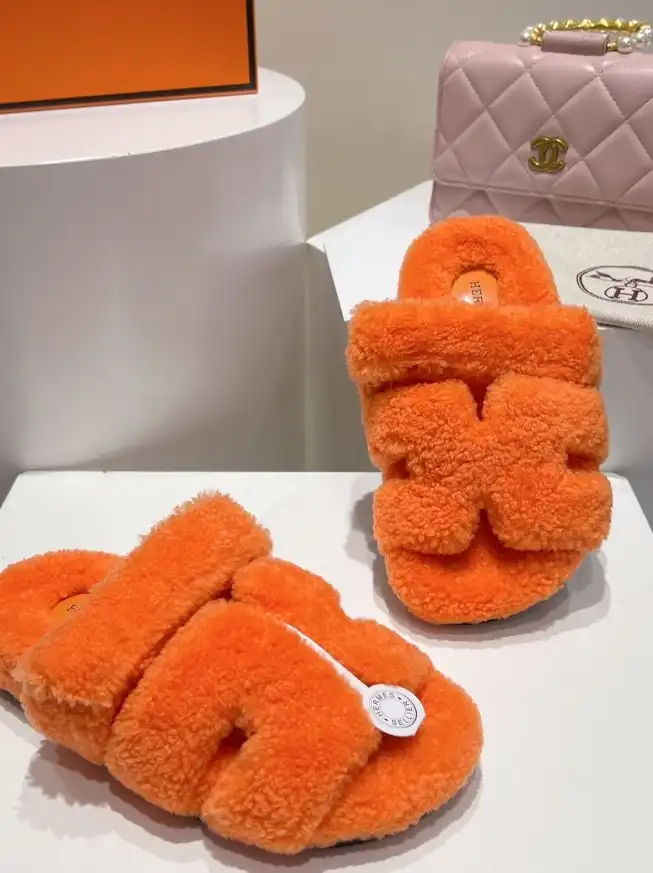 hype Hermes Slippers