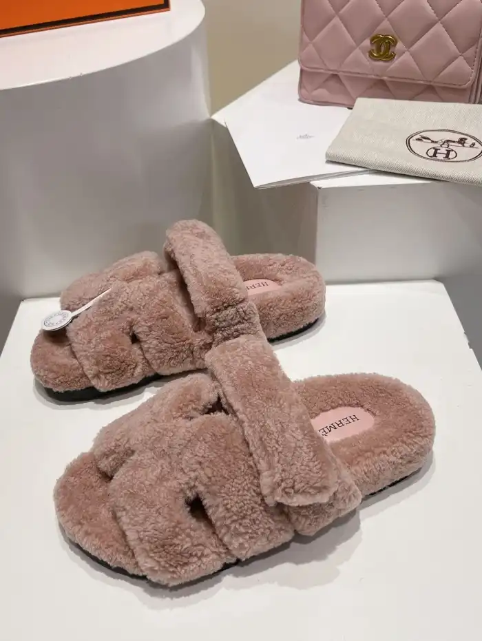 hype Hermes Slippers