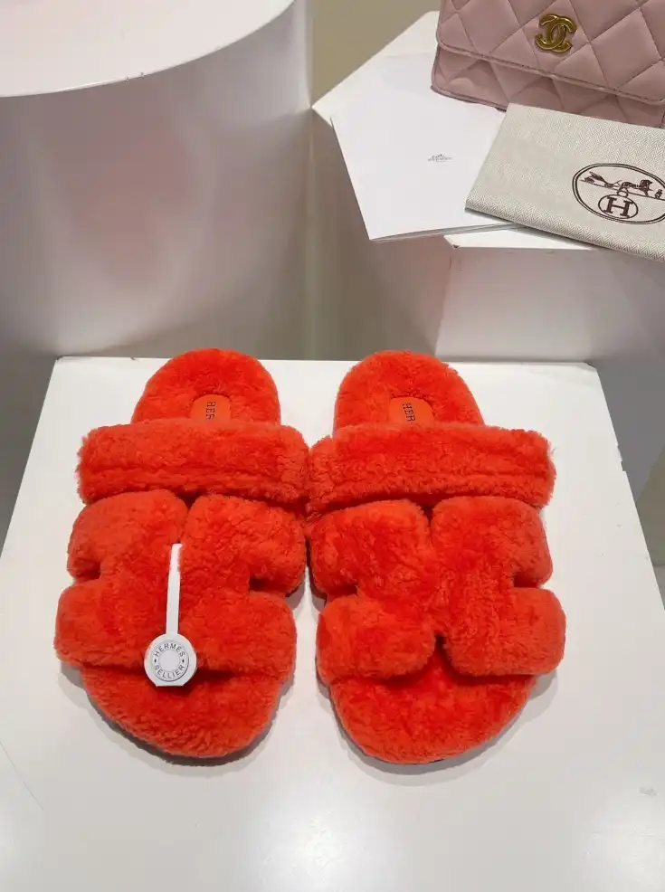 hype Hermes Slippers