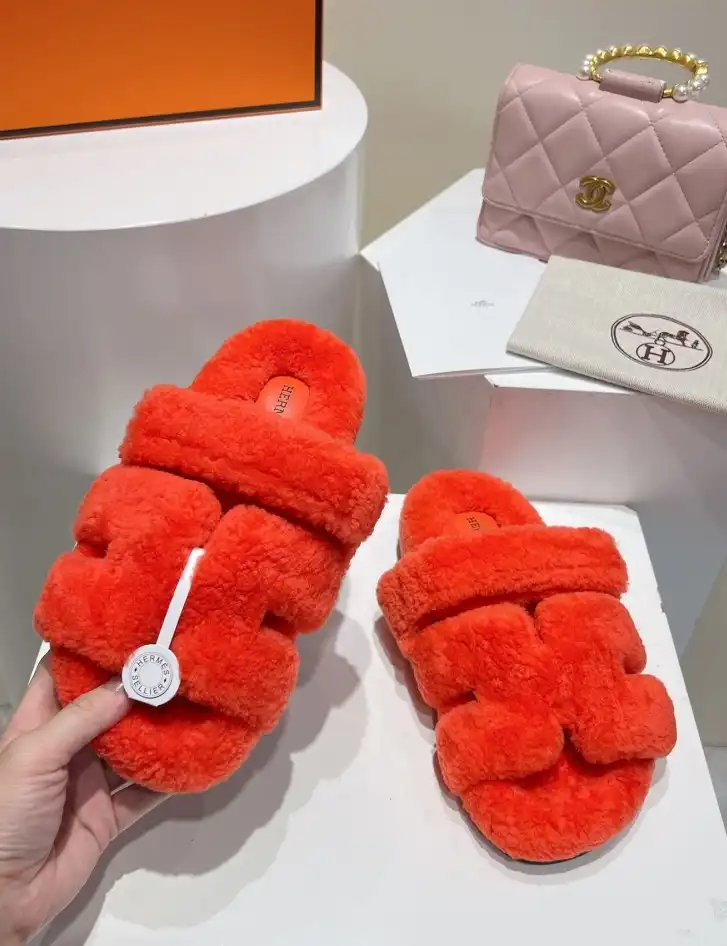 hype Hermes Slippers