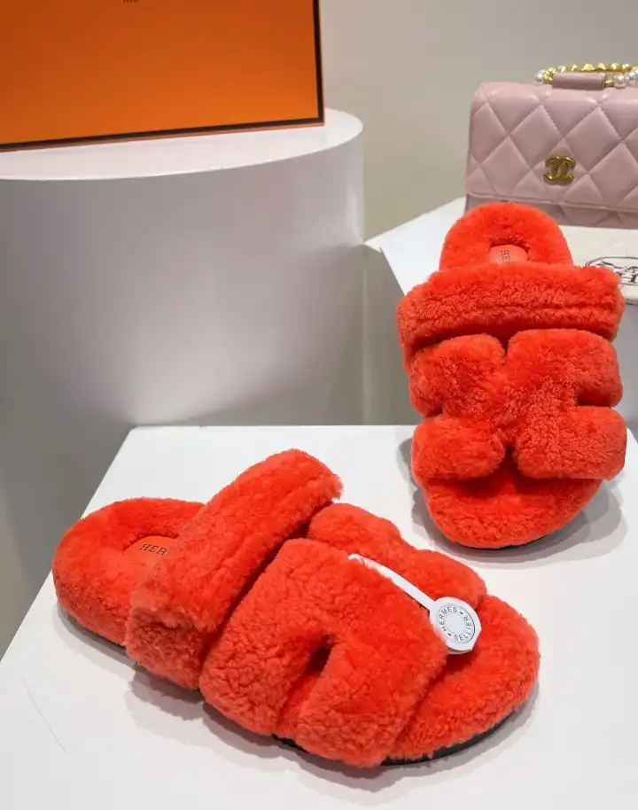 hype Hermes Slippers