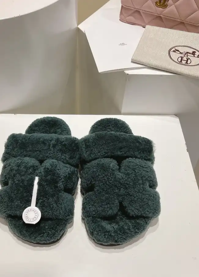 hype Hermes Slippers