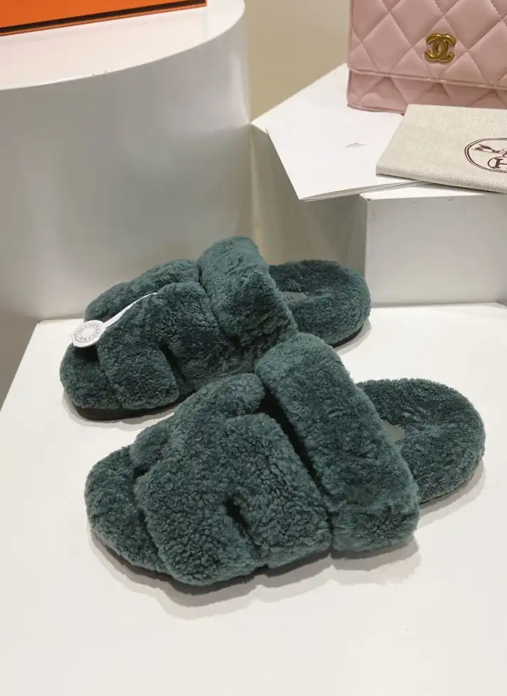 hype Hermes Slippers