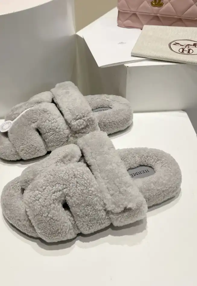 hype Hermes Slippers