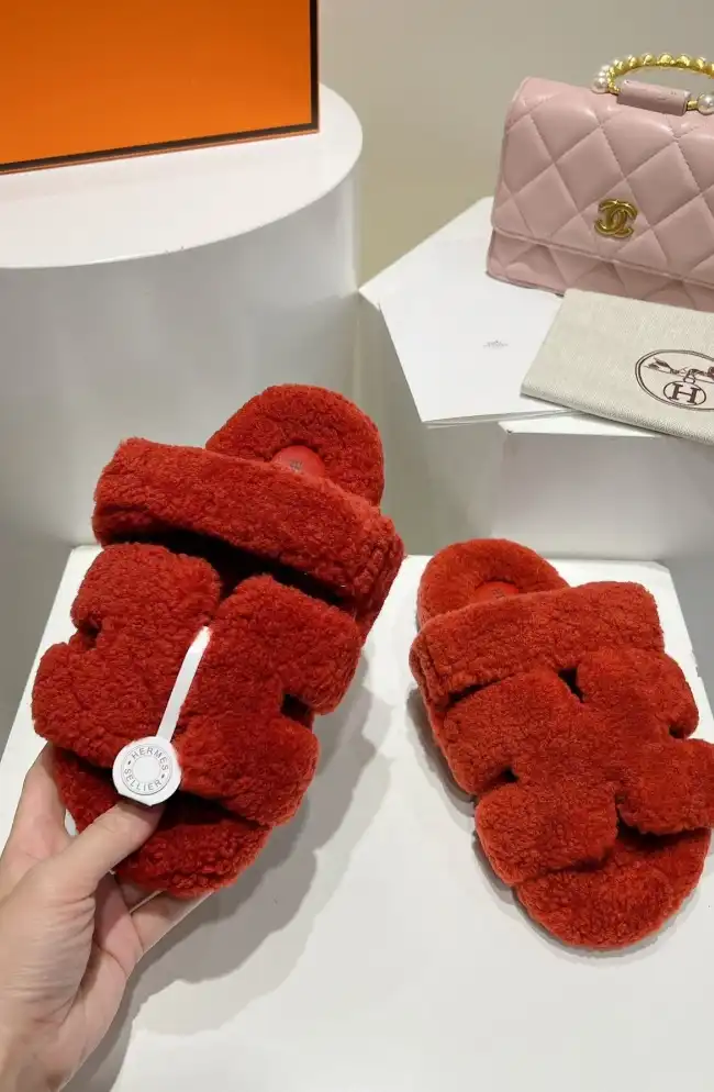 hype Hermes Slippers