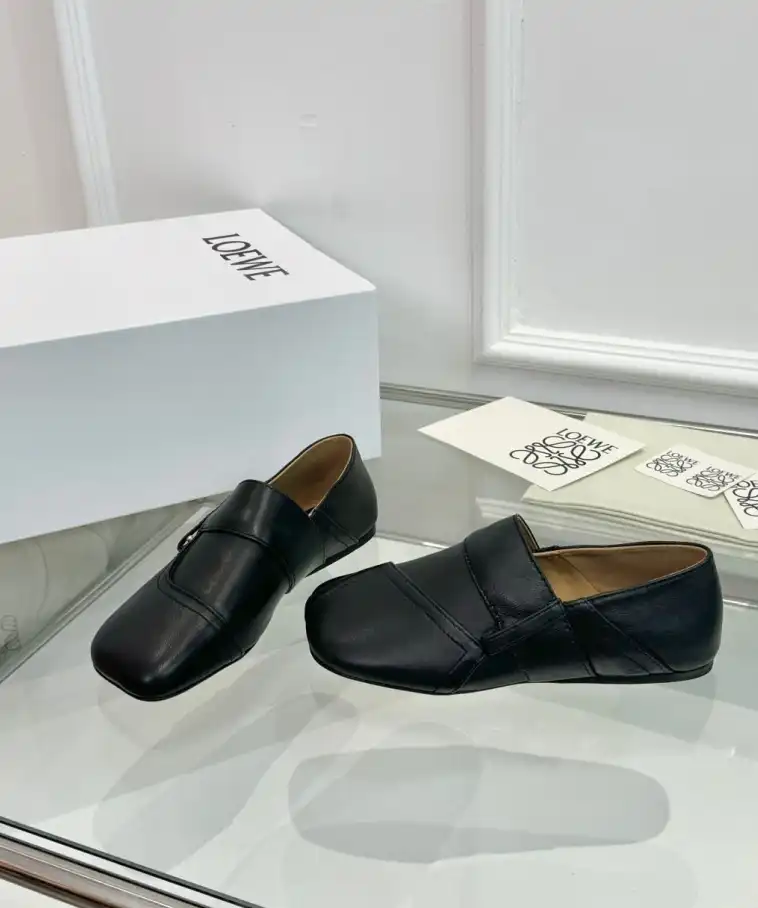 hype Loewe Leather Shoes