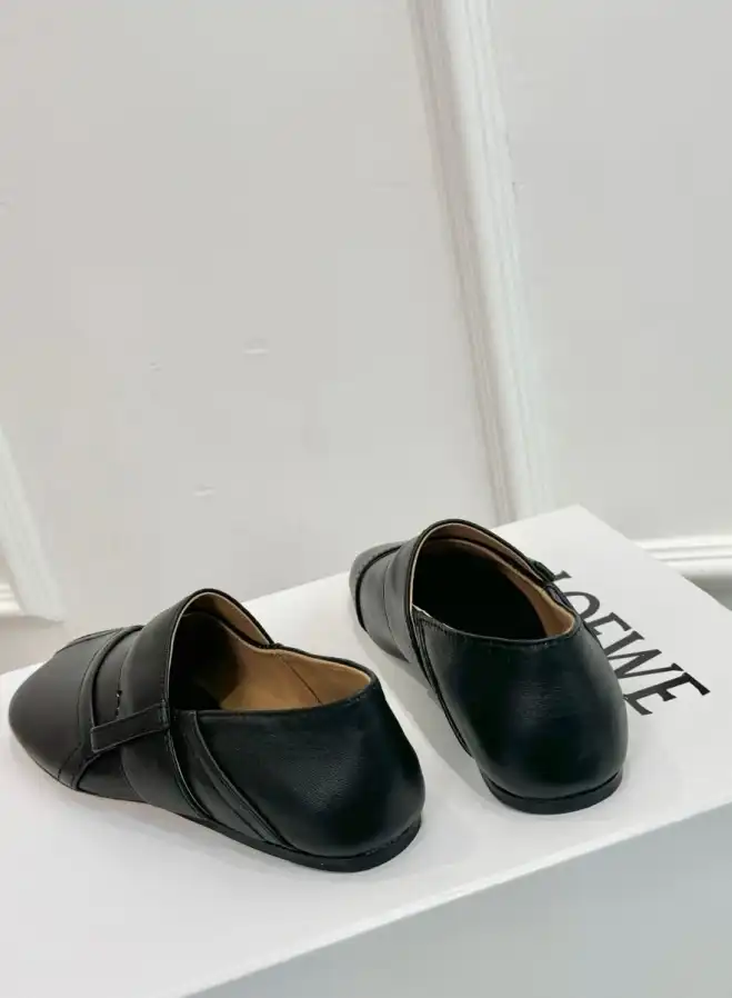 hype Loewe Leather Shoes