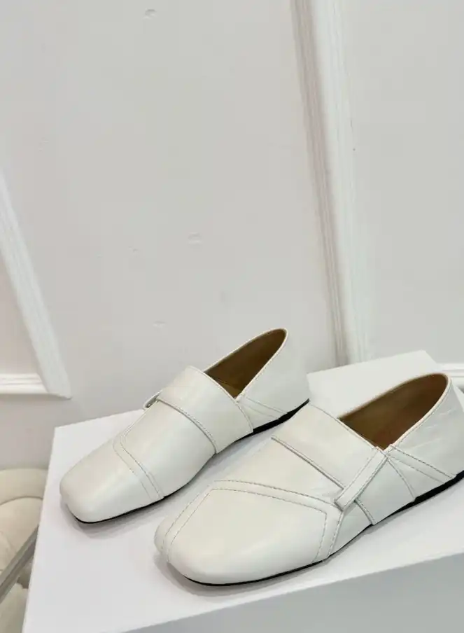 hype Loewe Leather Shoes