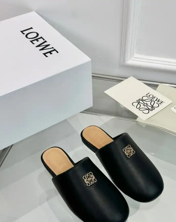 hype Loewe Slippers