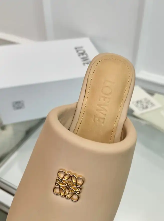 hype Loewe Slippers