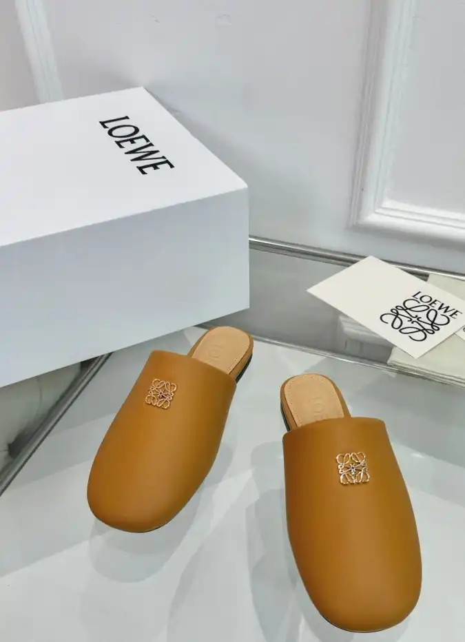 hype Loewe Slippers