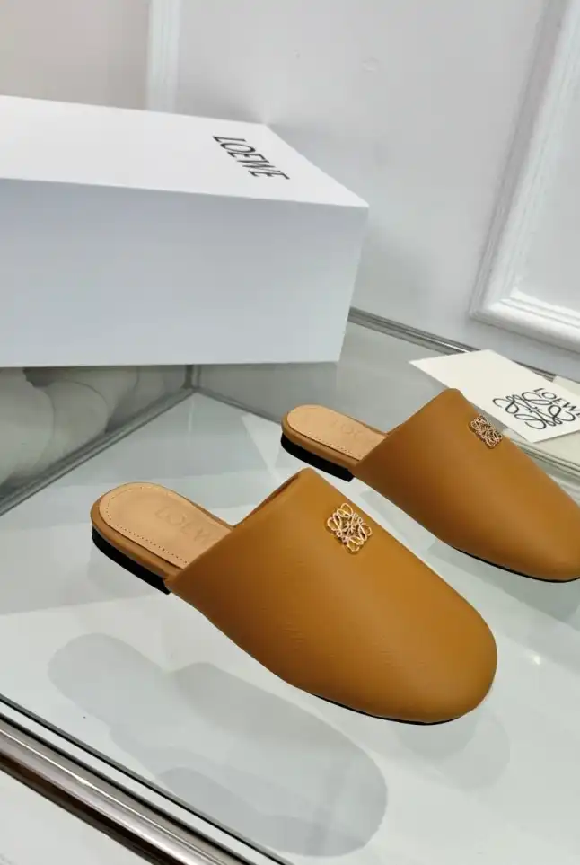 hype Loewe Slippers